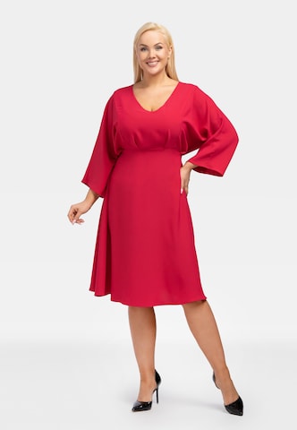 Karko Cocktail Dress 'TYCJANA' in Red: front