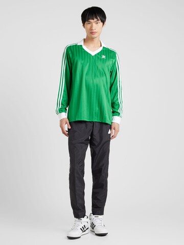 ADIDAS ORIGINALS Shirt 'Adicolor' in Green
