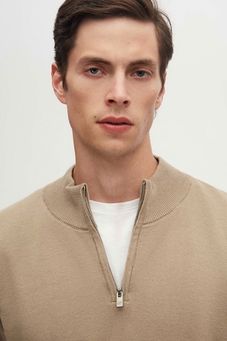 D’S Damat Trui in Beige: voorkant