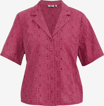 WE Fashion Blouse in Pink: front