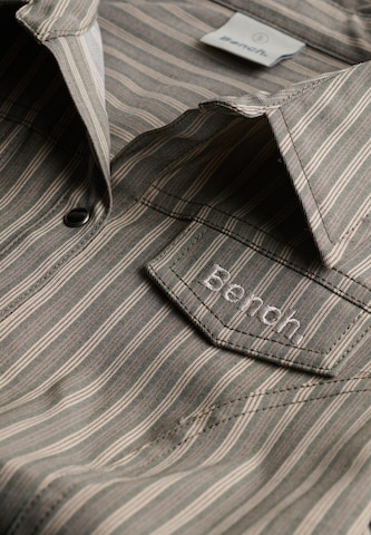 Chemisier 'Bench X Superdry & Co' BENCH en beige