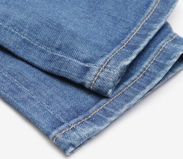 AG Jeans Jeans in 24 in Blue