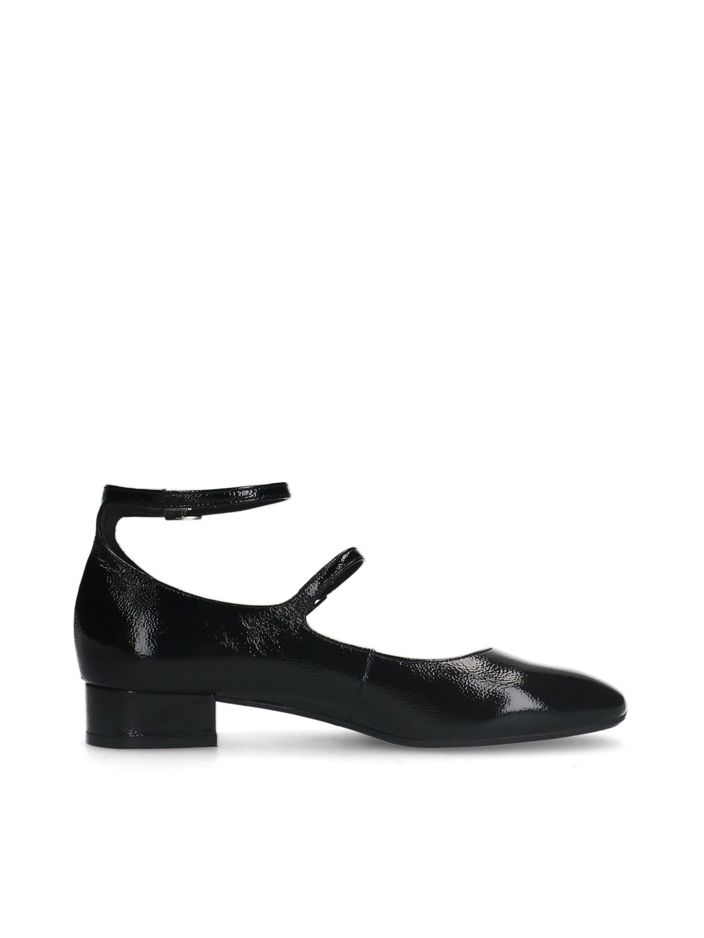 MANFIELD Ballet Flats with Strap in Black