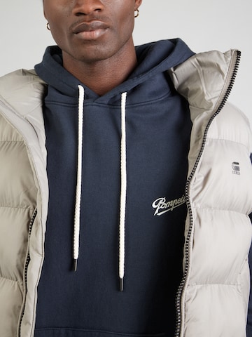 POMPEII Sweatshirt 'SABONS DE POMPEII' i blå