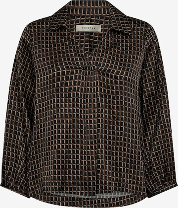 Pieszak Pusero värissä musta: etupuoli