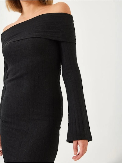 Bianco Lucci Robe en noir, Vue avec produit