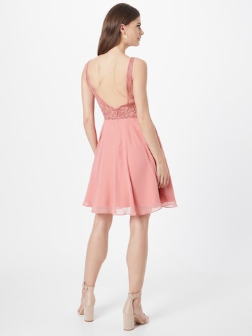 Robe de cocktail Laona en rose