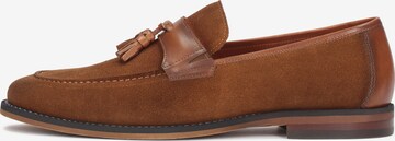 Kazar Classic Flats in Brown: front