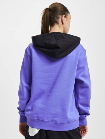 Nike Sportswear Sweatshirt in Blau