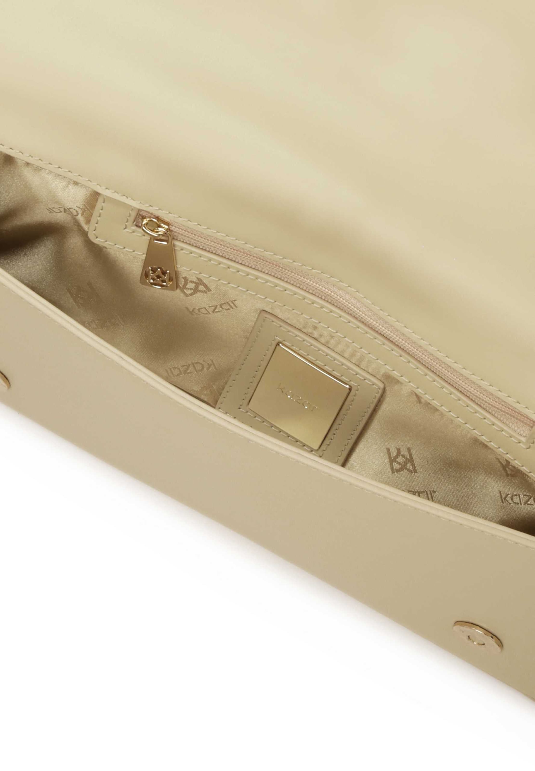 Poșete de la Kazar pe bej