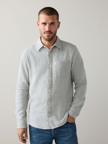 Next Regular Fit Hemd in Grau: Vorderseite