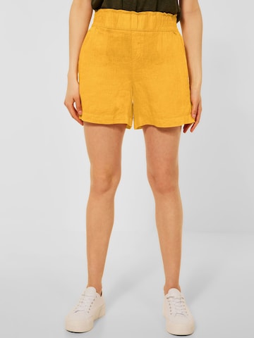 regular Pantaloni di STREET ONE in giallo: frontale