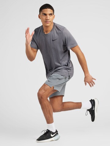 NIKE Regular Sportshorts 'FLEX REP 4.0' in Grau