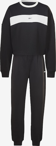 Reebok Sport Спортен костюм в черно: отпред