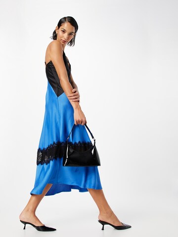 Robe Karen Millen en bleu