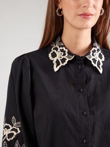 YAS Blouse in Zwart