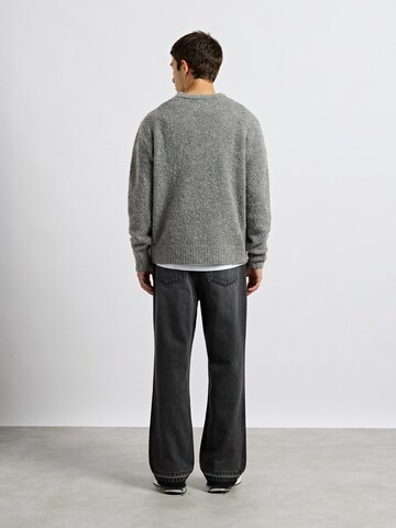 Burocs Sweater in Grey