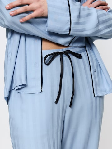 TRIUMPH - Pijama ' Amourette Jacquard ' en azul