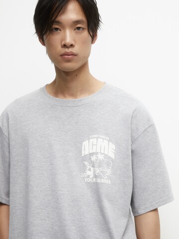 T-Shirt Pull&Bear en gris