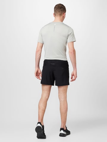 new balance Normalny krój Spodnie sportowe 'Impact Run' w kolorze czarny