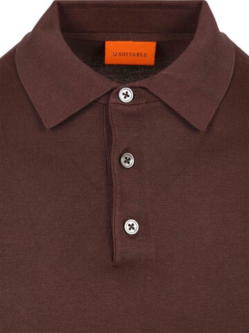 T-Shirt Suitable en rouge