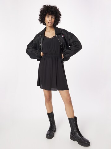 Tommy Jeans - Vestido em preto