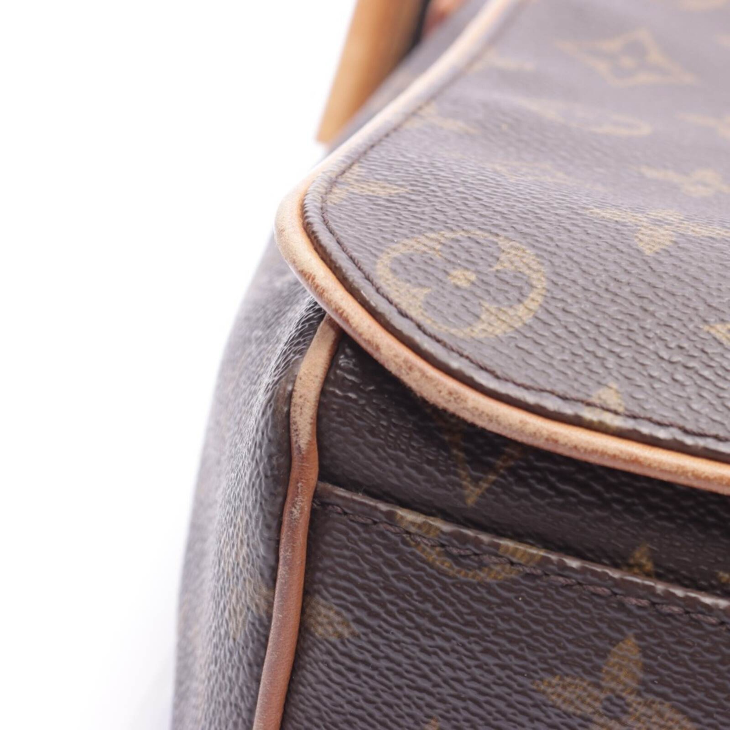 Louis Vuitton Bag in One size in Brown