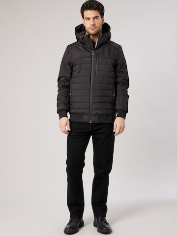 Manteau d’hiver Deeluxe en noir