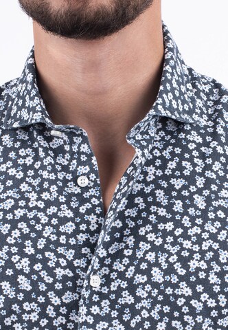 Panareha Regular fit Button Up Shirt in Blue