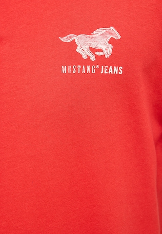 MUSTANG T-Shirt 'Austin' in Rot