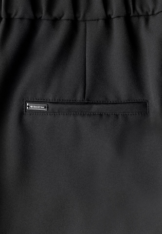 STREET ONE Loose fit Pants in Black