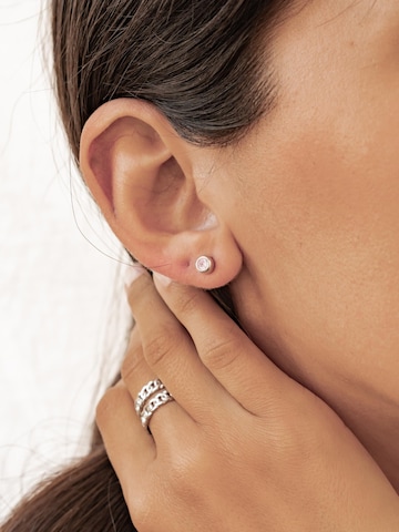 Orecchini 'Large Pink Bezel Cubic Zirconia' di Hey Happiness in argento