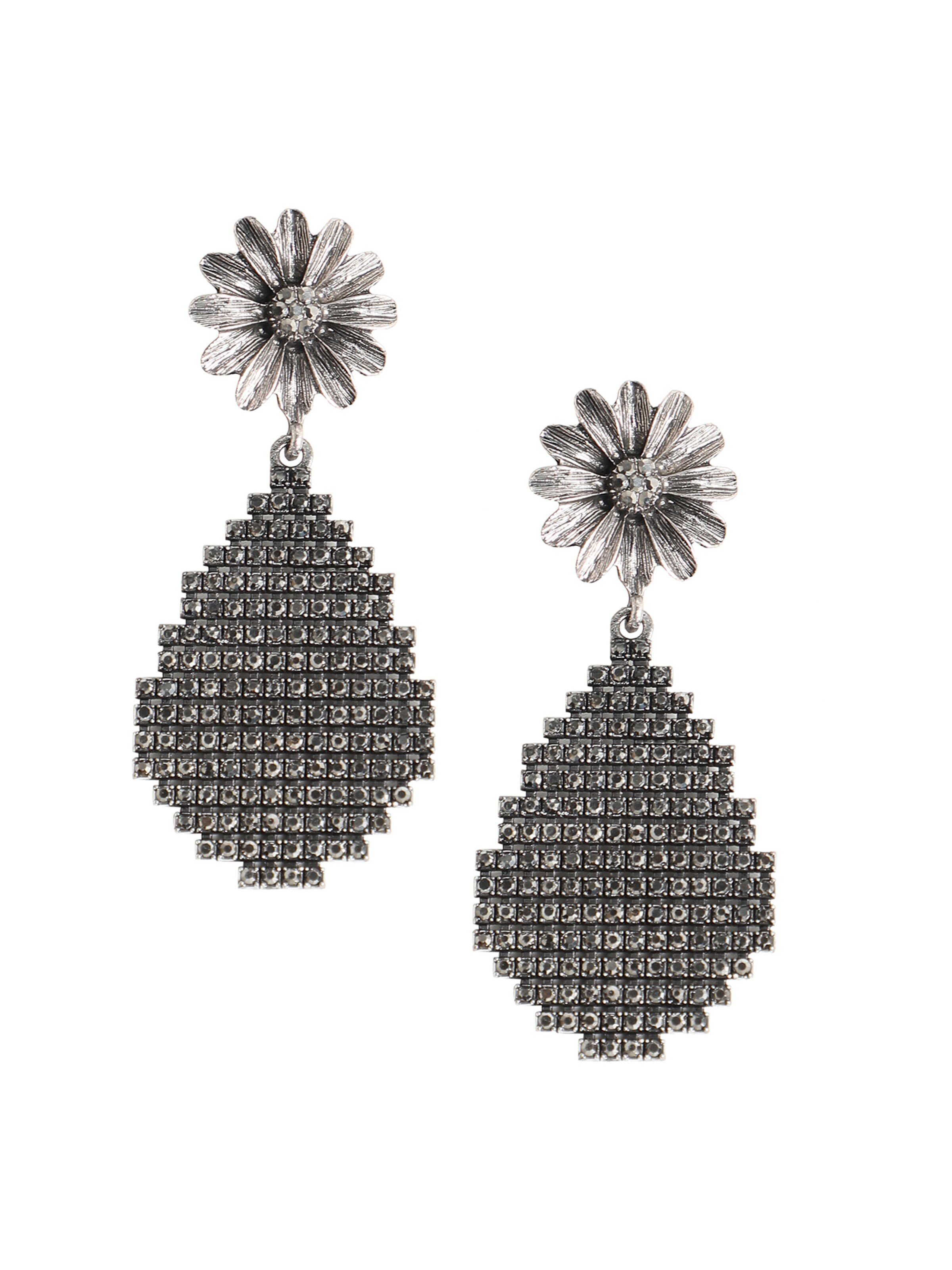 SOHI Earrings ' Leanora ' in Silver: front