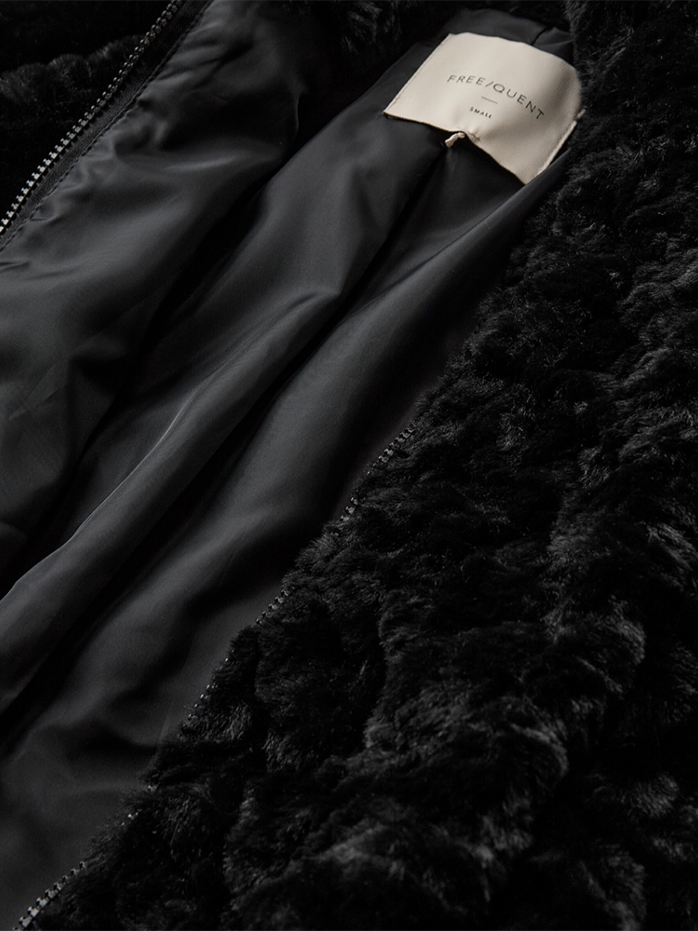 Freequent Winter coat 'FQFoby-jacket black' in Black