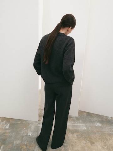 MANGO Pulover 'MARIANO' | siva barva