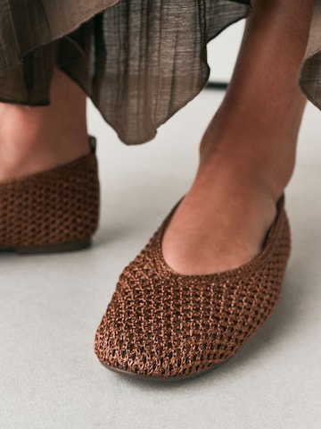 Next - Sabrina 'Forever Comfort' em bronze