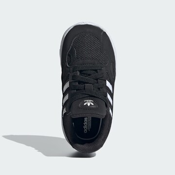 ADIDAS ORIGINALS Σνίκερ 'Falcon' σε μαύρο