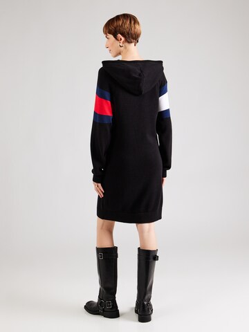 Tommy Jeans Трикотажное платье в Черный