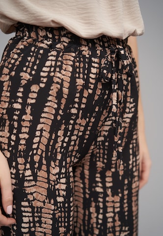 Cloud5ive Zvonové kalhoty Kalhoty – černá