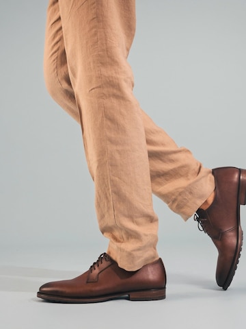 nae Vegan Shoes Veterschoen 'Mikel' in Bruin