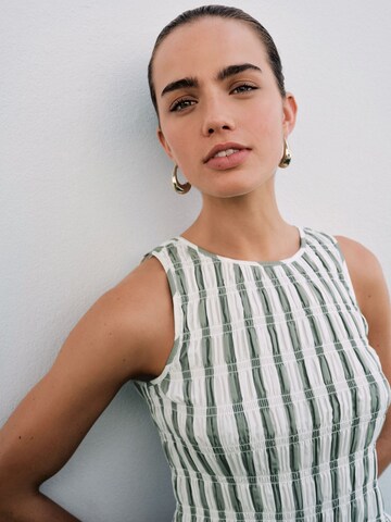 Top di Next in verde