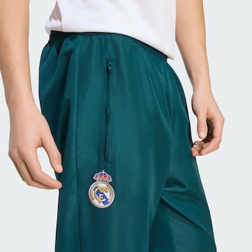 ADIDAS PERFORMANCE - Slimfit Pantalón deportivo 'Real Madrid Stadium' en verde