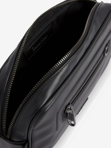 Calvin Klein Toiletry Bag in Black