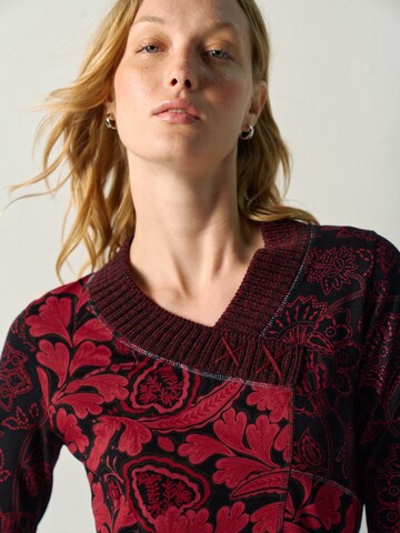 Pullover di KOROSHI in rosso