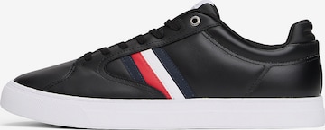 TOMMY HILFIGER Sneaker in Schwarz: Vorderseite