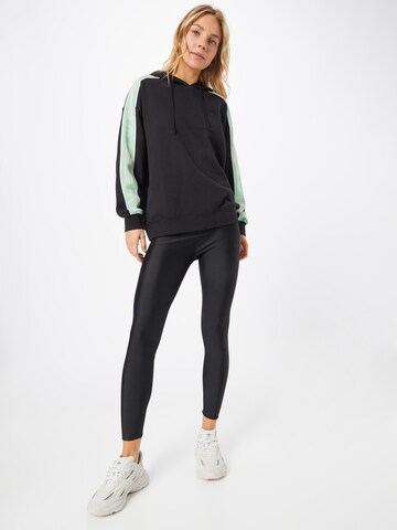 ADIDAS ORIGINALS Sweatshirt 'Loose With Tape Detail' in Schwarz