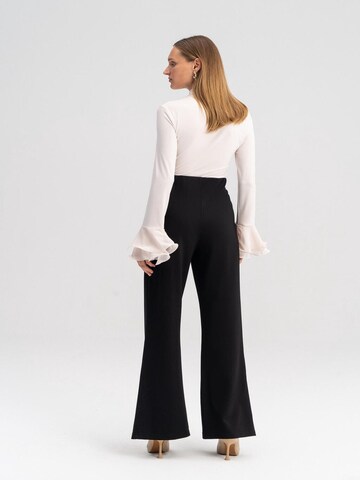 Regular Pantalon Touche Prive en noir