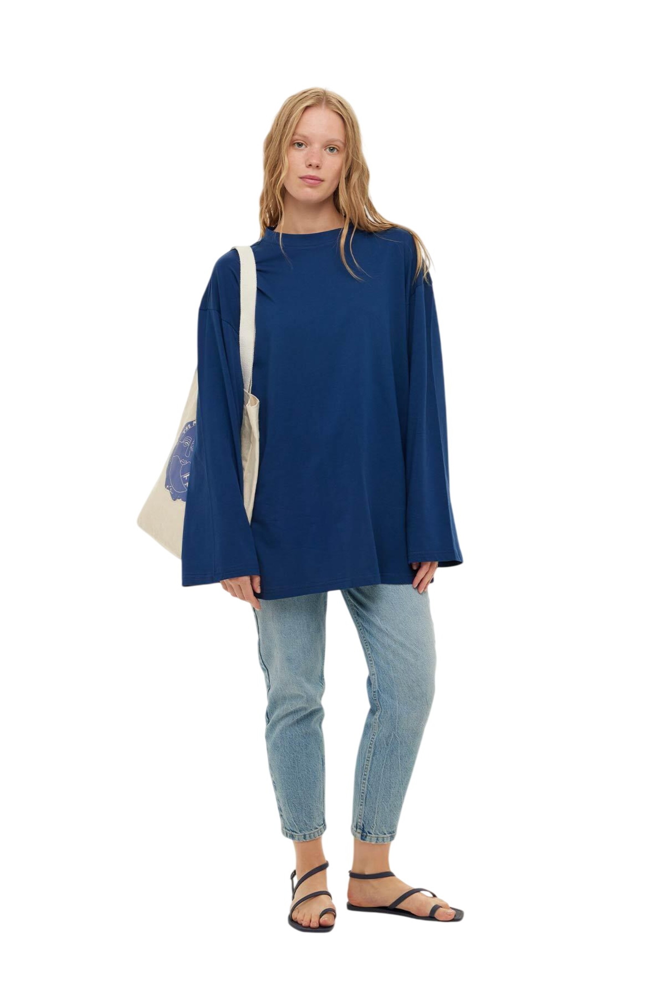 MANUKA Sweatshirt in Blue