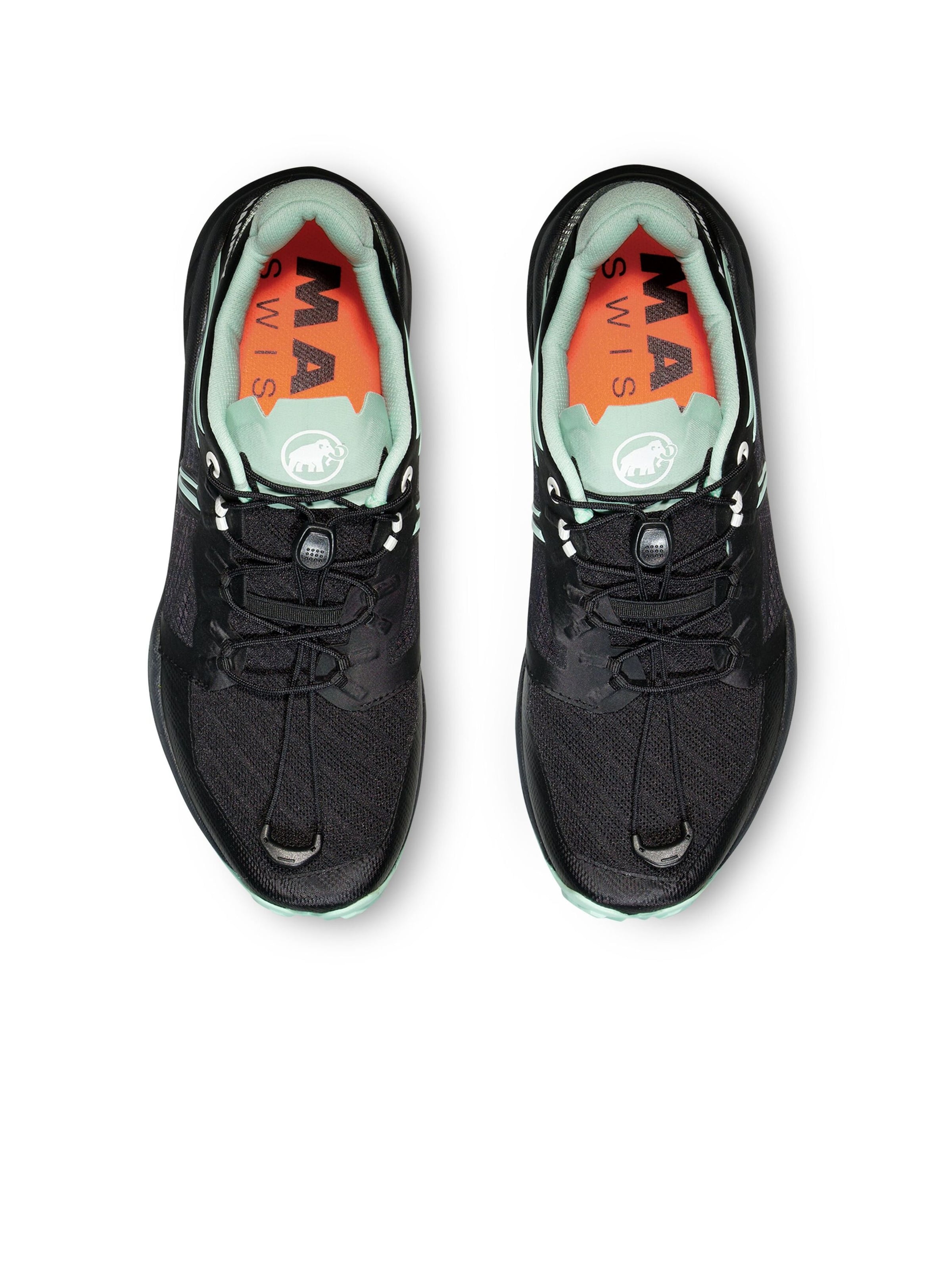 MAMMUT Flats in Black