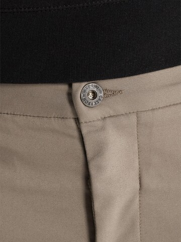 CAST IRON Tapered Chino trousers 'Cyclas tapered fit chino' in Brown